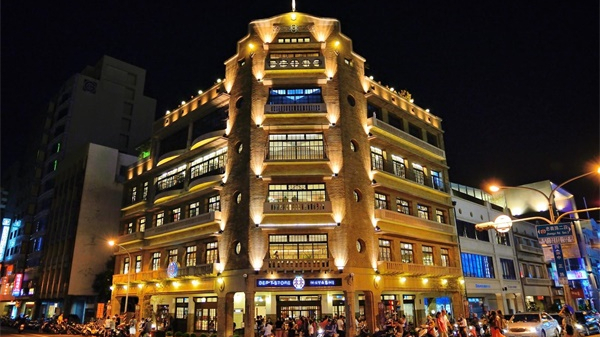 城市商業建筑照明展現出城市的特色內涵