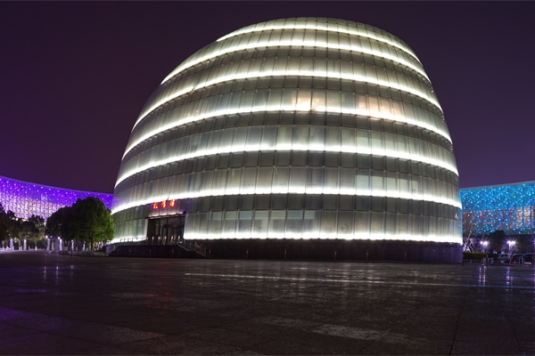 關于戶外燈光夜景照明中經常遇到的幾個問題