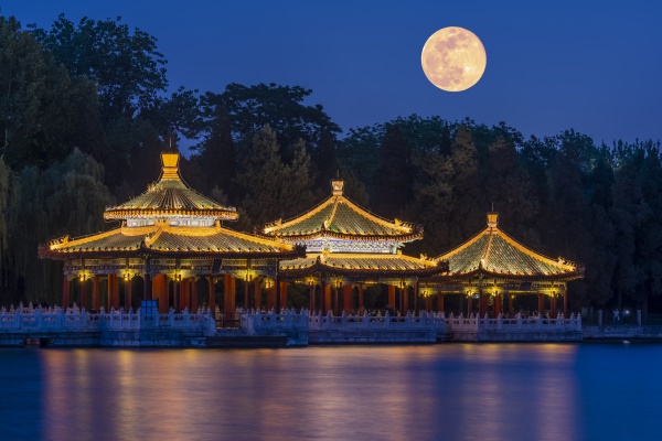 景觀亮化照明工程展現夜晚不一樣的魅力