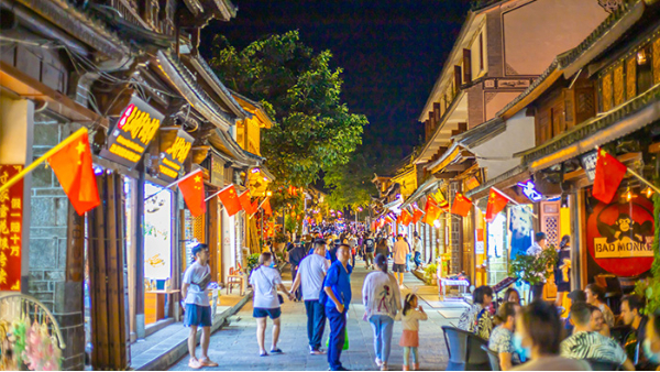 想要商業街生意好，夜景亮化少不了！