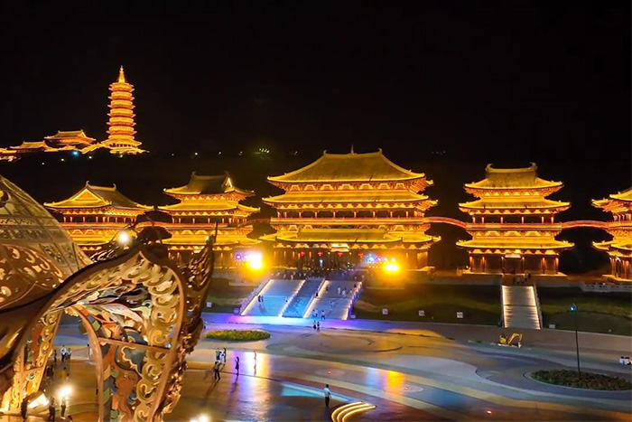 你是不是覺(jué)得景區(qū)人氣不夠旺？試試燈光亮化！