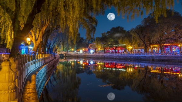 公園夜景燈光亮化如何體現人性化設計理念？