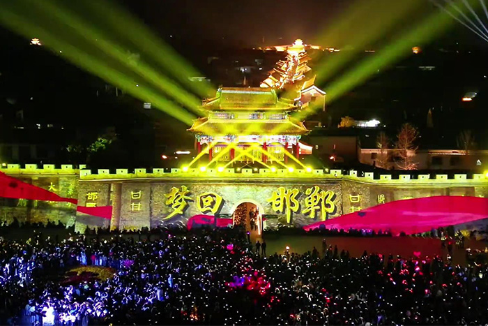 暗場景區沒人氣？燈光亮化工程秒變“夜間打卡地”！