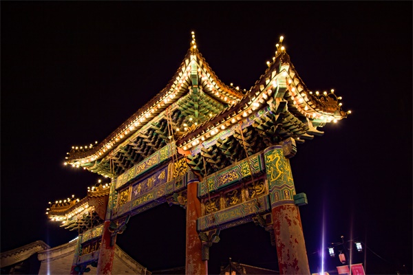 古建筑景觀亮化展現其獨特的古典韻味